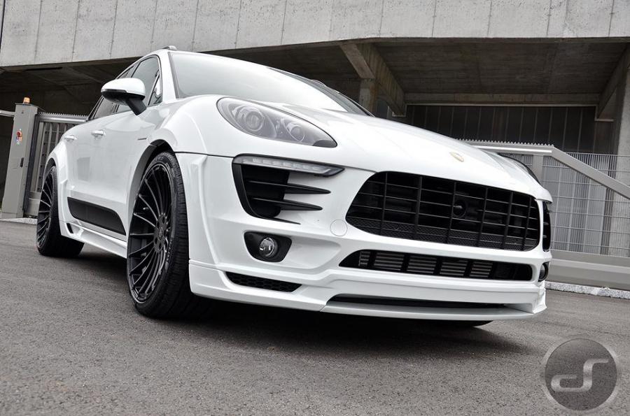  Porsche Macan in White by Hamann 2016 года  (фото 11 из 15)